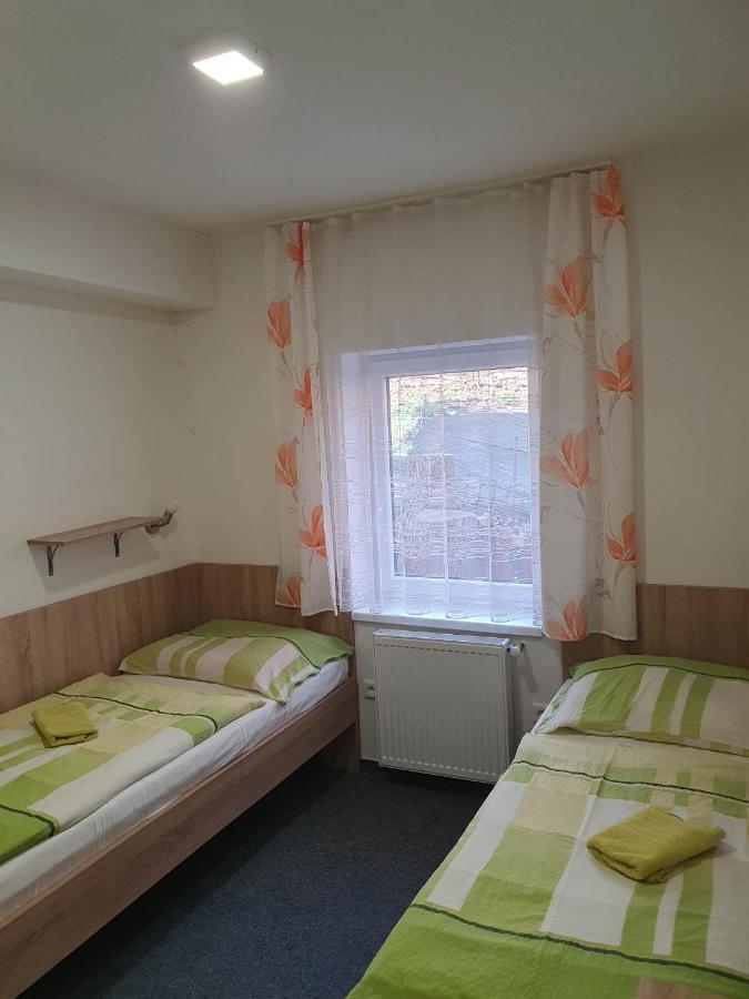 Hotel Decin Na Skrivance Ngoại thất bức ảnh