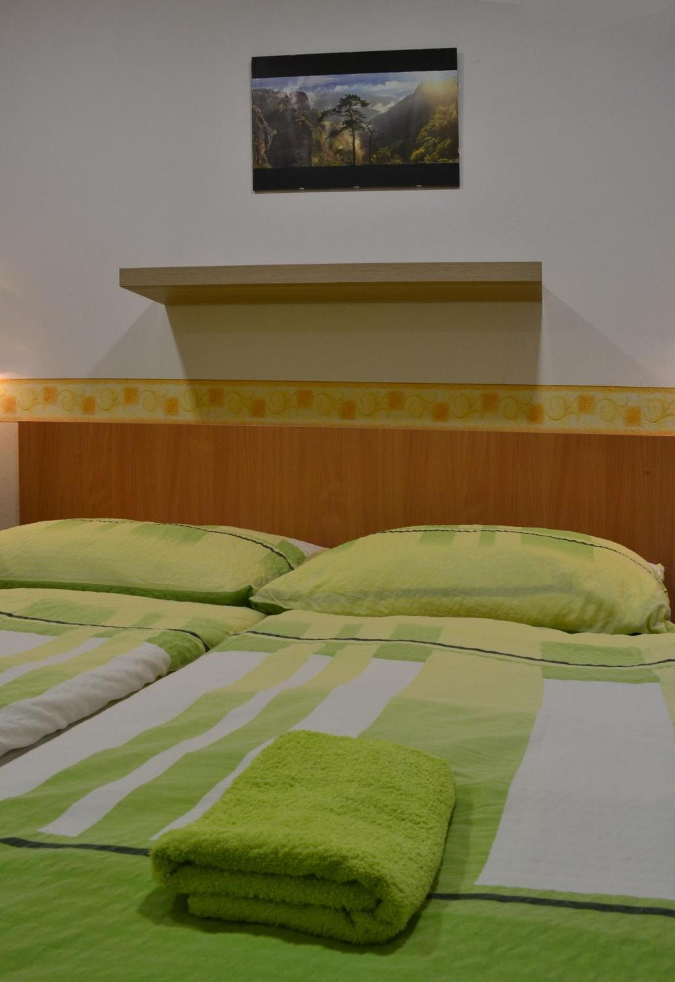 Hotel Decin Na Skrivance Phòng bức ảnh