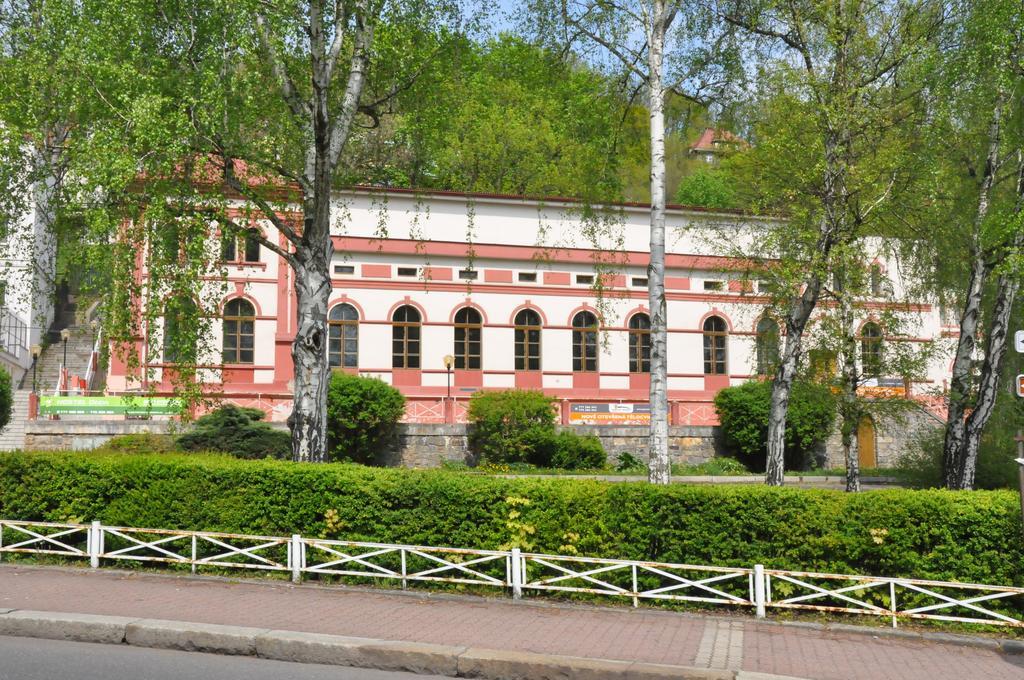 Hotel Decin Na Skrivance Phòng bức ảnh